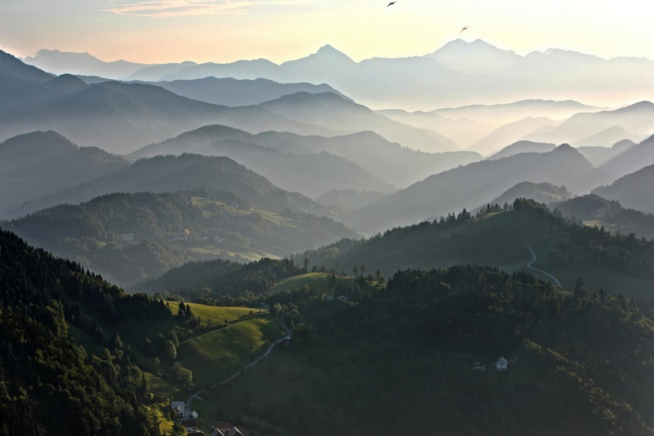 Alpska Perla Apartments Cerkno Buitenkant foto