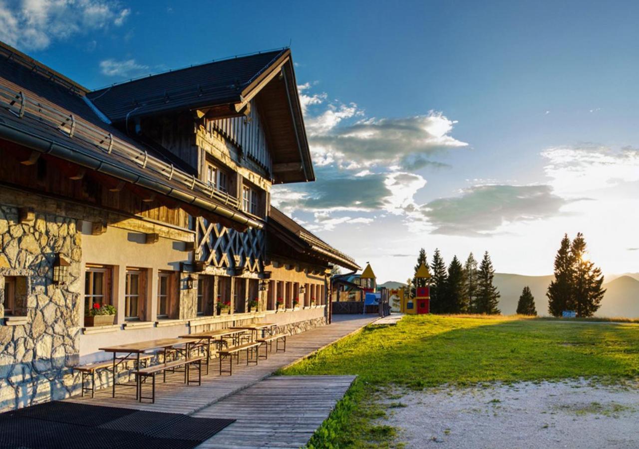 Alpska Perla Apartments Cerkno Buitenkant foto