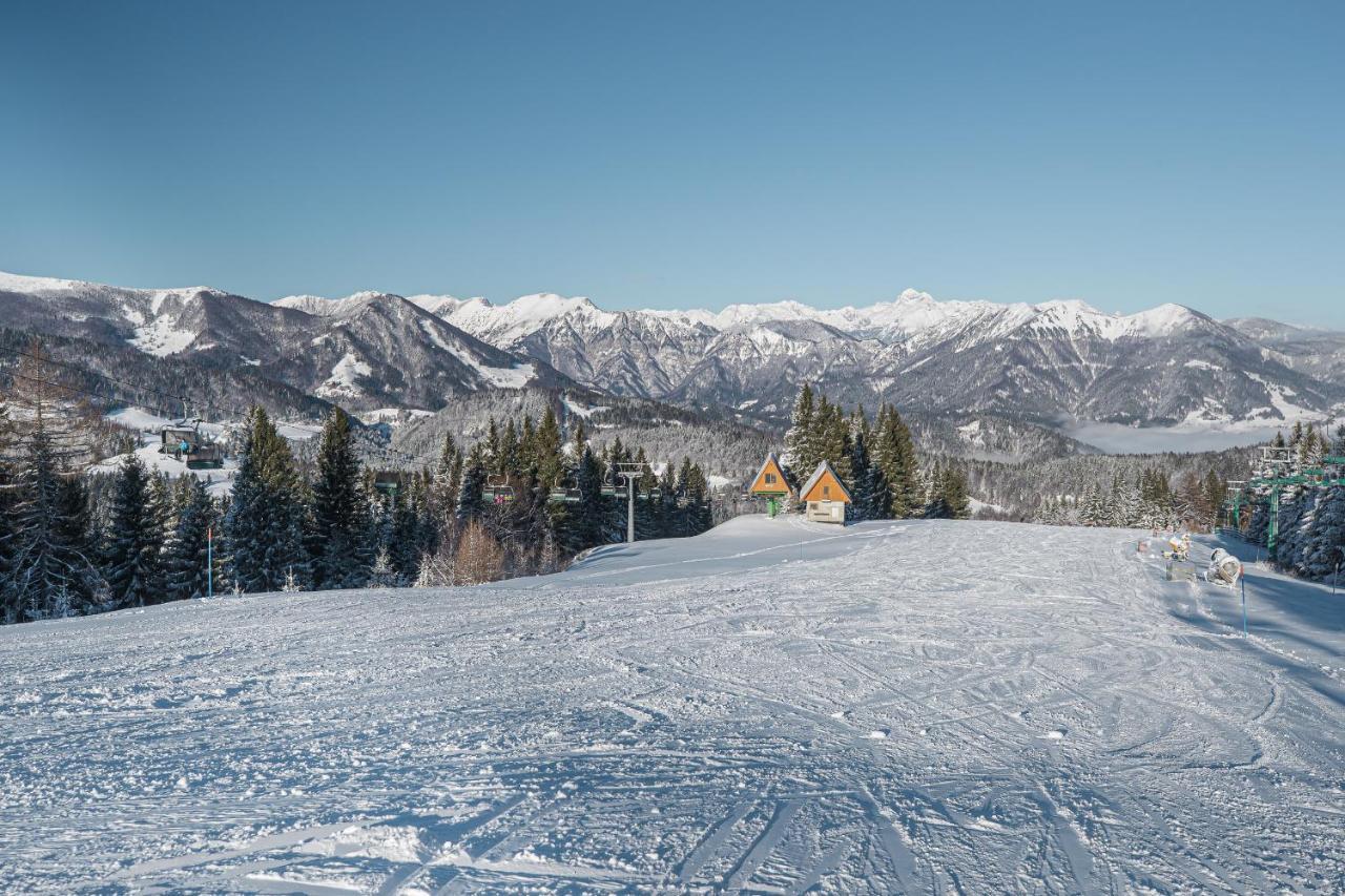 Alpska Perla Apartments Cerkno Buitenkant foto